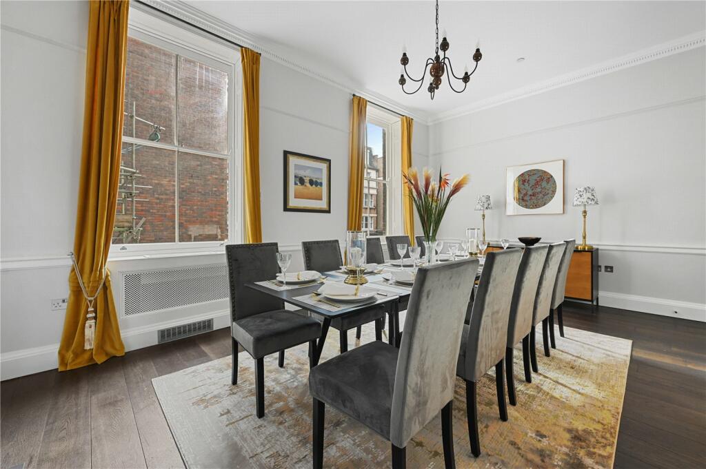 255503_SRL240010_L_IMG_02_0000