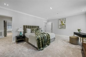 255503_SRL240010_L_IMG_19_0000