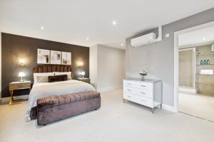 44510_KYC240019_L_IMG_18_0000