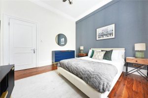 48606_MYL240015_L_IMG_04_0000