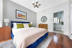 48606_MYL240015_L_IMG_05_0000