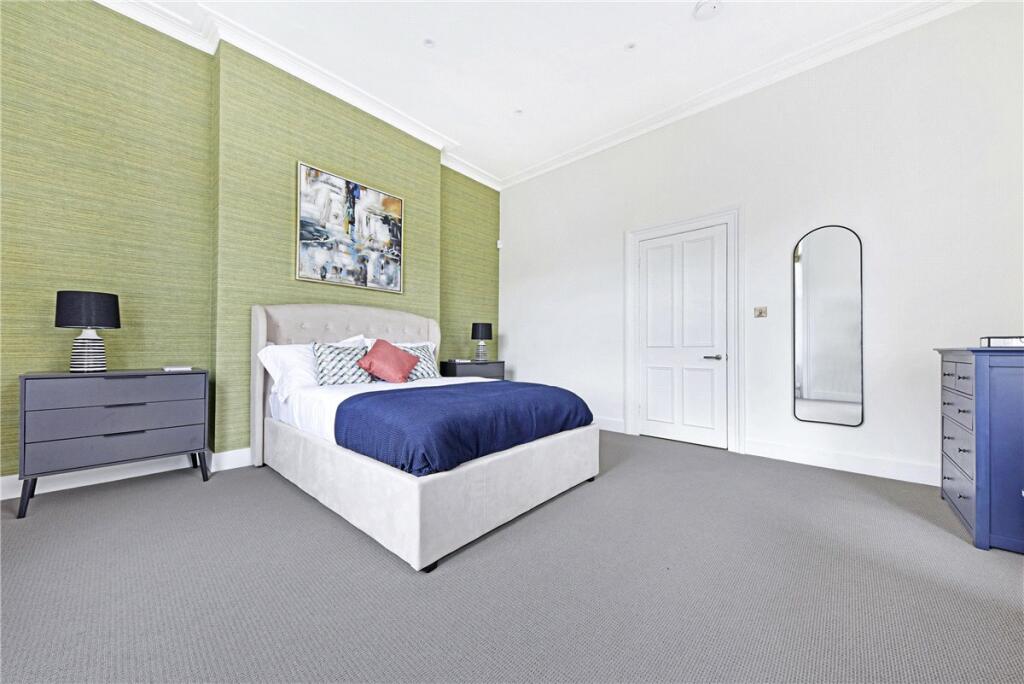 48618_KNI240011_L_IMG_12_0000