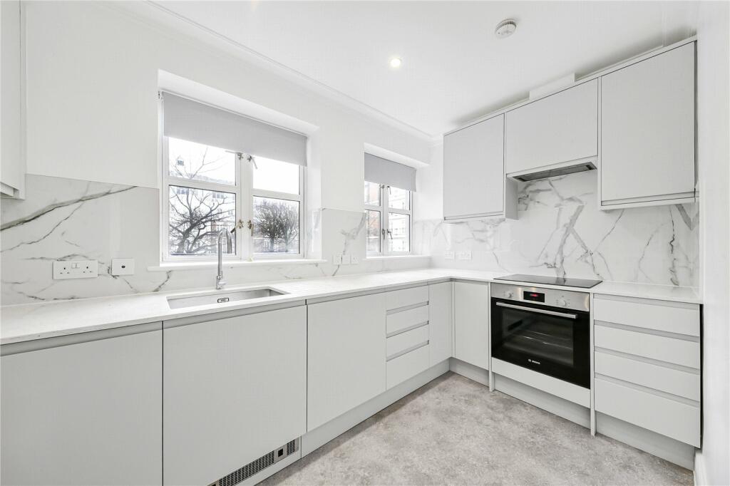 49015_KEL240014_L_IMG_01_0000