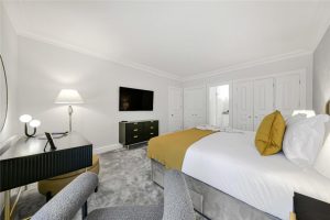 49015_KEL240014_L_IMG_09_0000