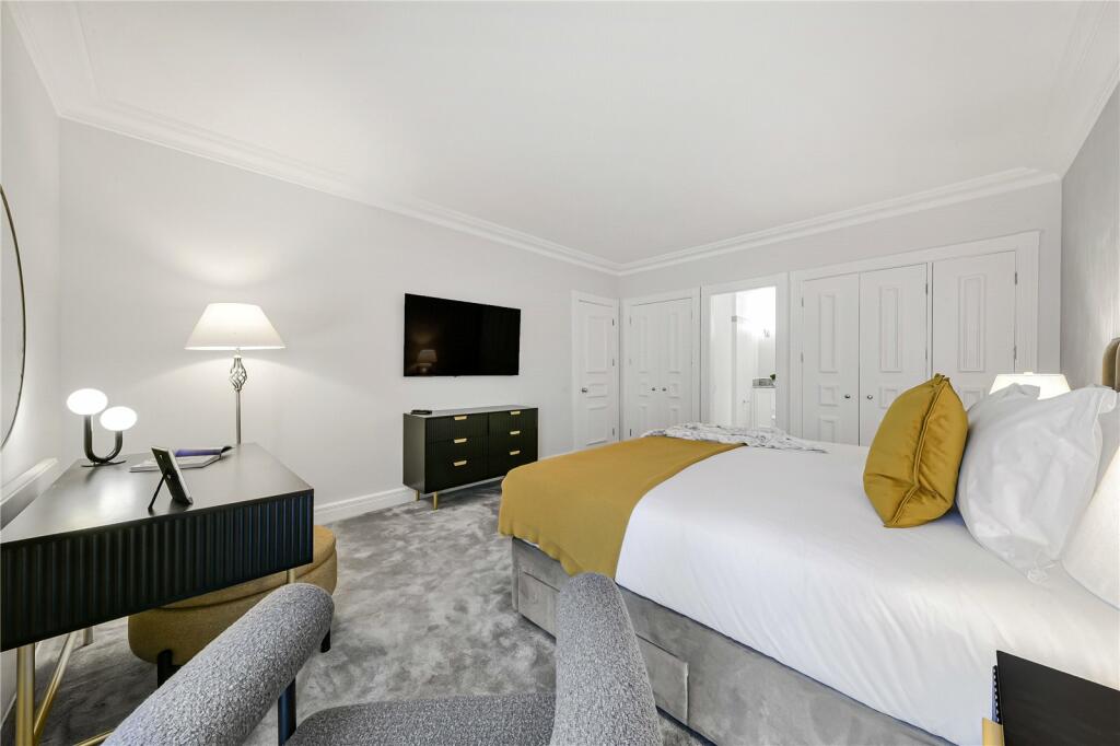 49015_KEL240014_L_IMG_09_0000