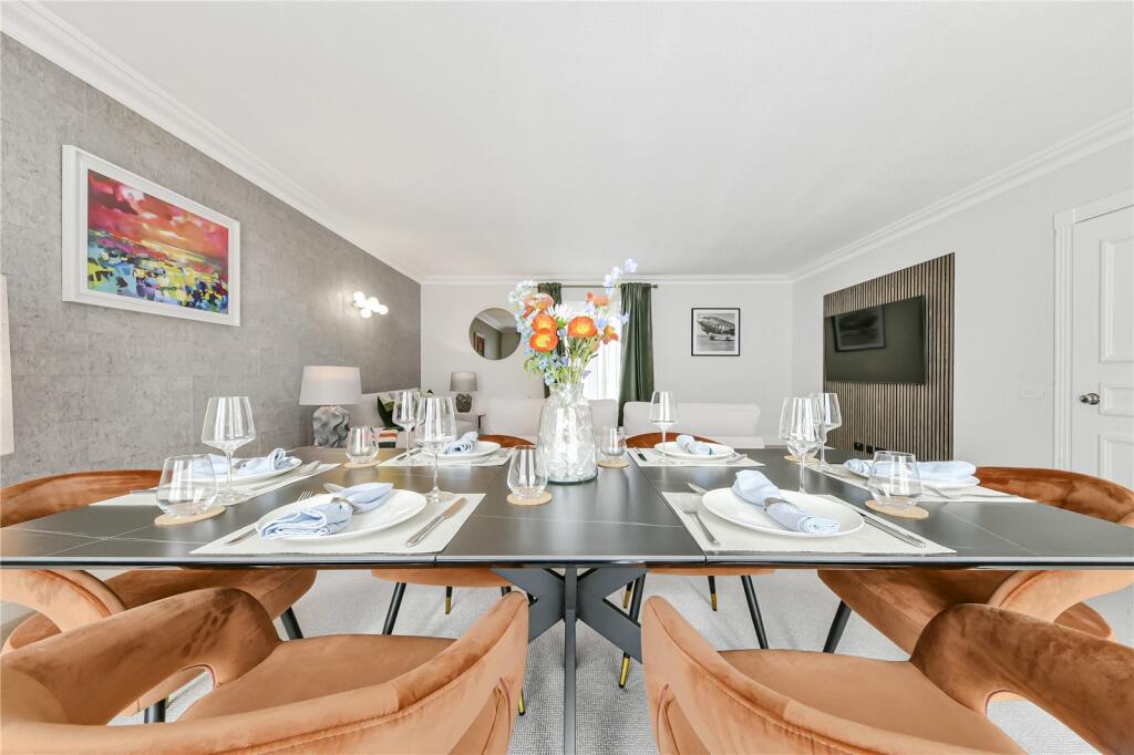 49015_KEL240014_L_IMG_19_0000