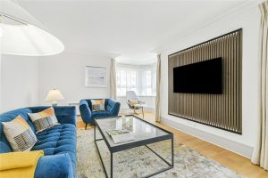 49015_KEL240015_L_IMG_00_0000