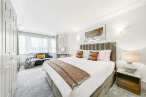 49015_KEL240015_L_IMG_04_0000