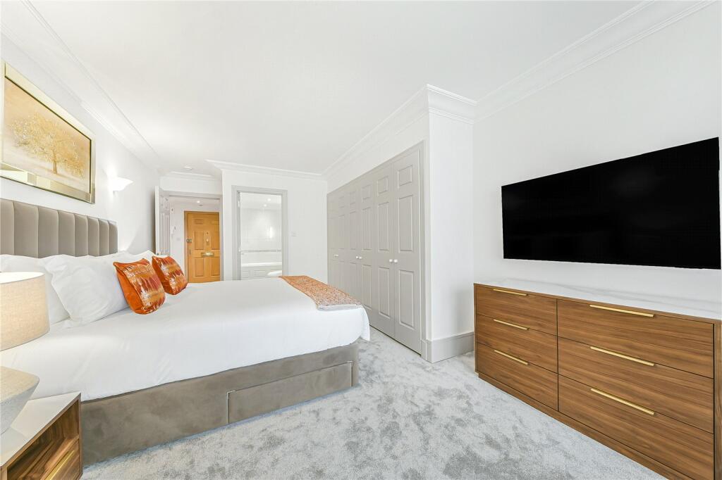 49015_KEL240015_L_IMG_08_0000