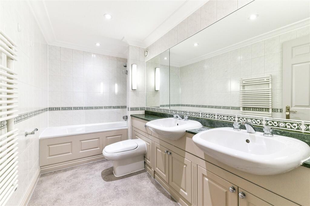 49015_KEL240015_L_IMG_10_0000