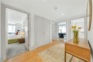 49015_KEL240015_L_IMG_15_0000