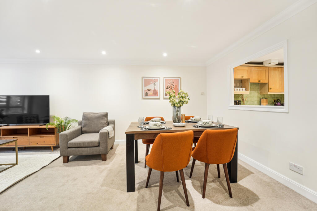 51322_KYC240042_L_IMG_02_0000