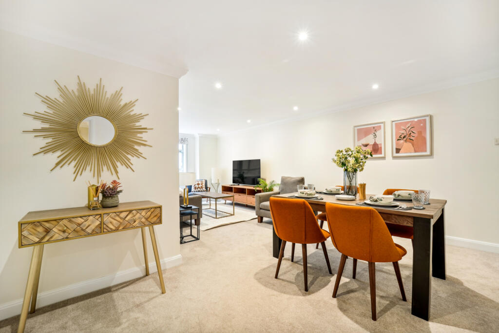 51322_KYC240042_L_IMG_03_0000