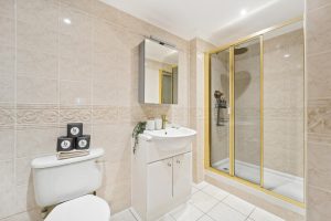 51322_KYC240042_L_IMG_09_0000