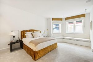 65875_KNQ012496480_IMG_05_0001