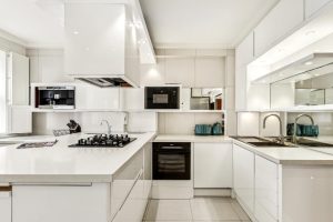 43428_KYC240108_L_IMG_06_0000