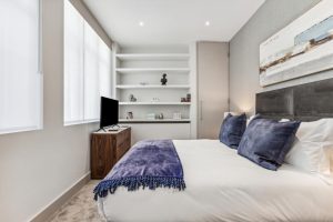 44510_KYC240151_L_IMG_14_0000