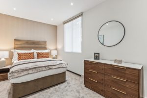 44510_KYC240151_L_IMG_15_0000