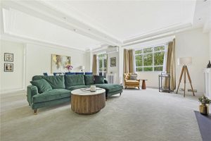 48618_KNI240053_L_IMG_00_0000