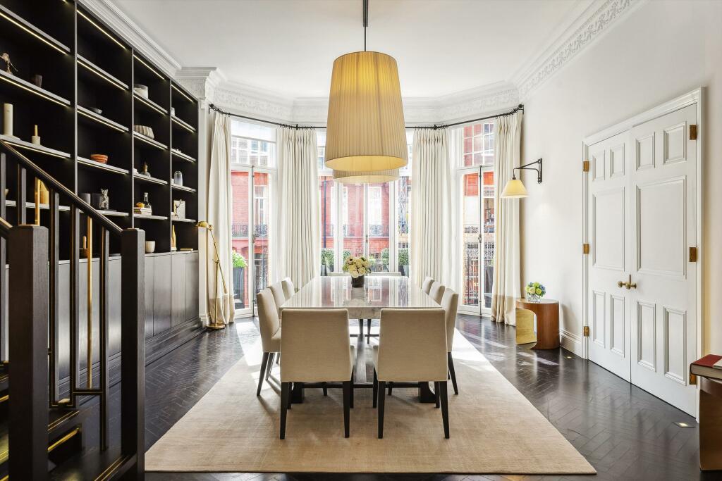 65875_KNQ012427794_IMG_02_0001