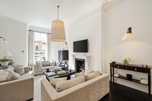 65875_KNQ012427794_IMG_06_0001