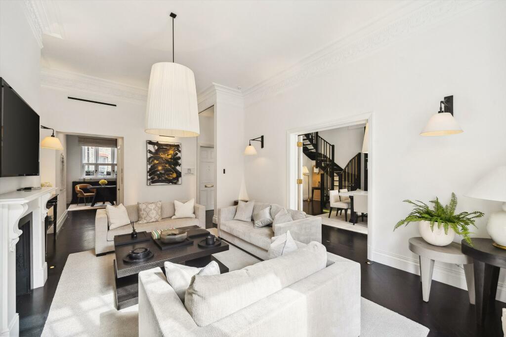 65875_KNQ012427794_IMG_08_0001