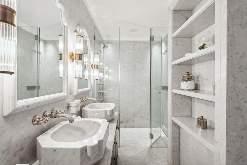 65875_KNQ012458672_IMG_10_0000