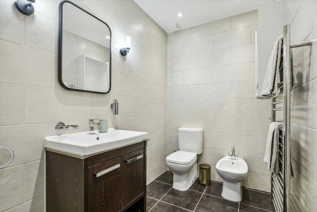 65890_KEQ012492063_IMG_20_0002