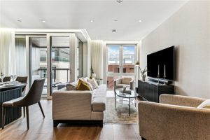 48612_MLE240035_L_IMG_00_0000