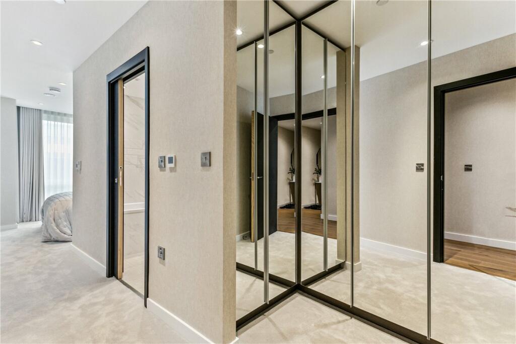 48612_MLE240035_L_IMG_13_0000