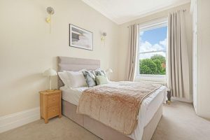 48618_KNI240062_L_IMG_04_0000