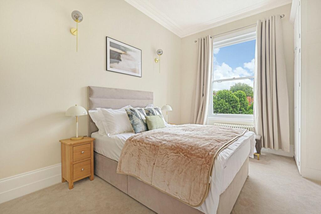 48618_KNI240062_L_IMG_04_0000