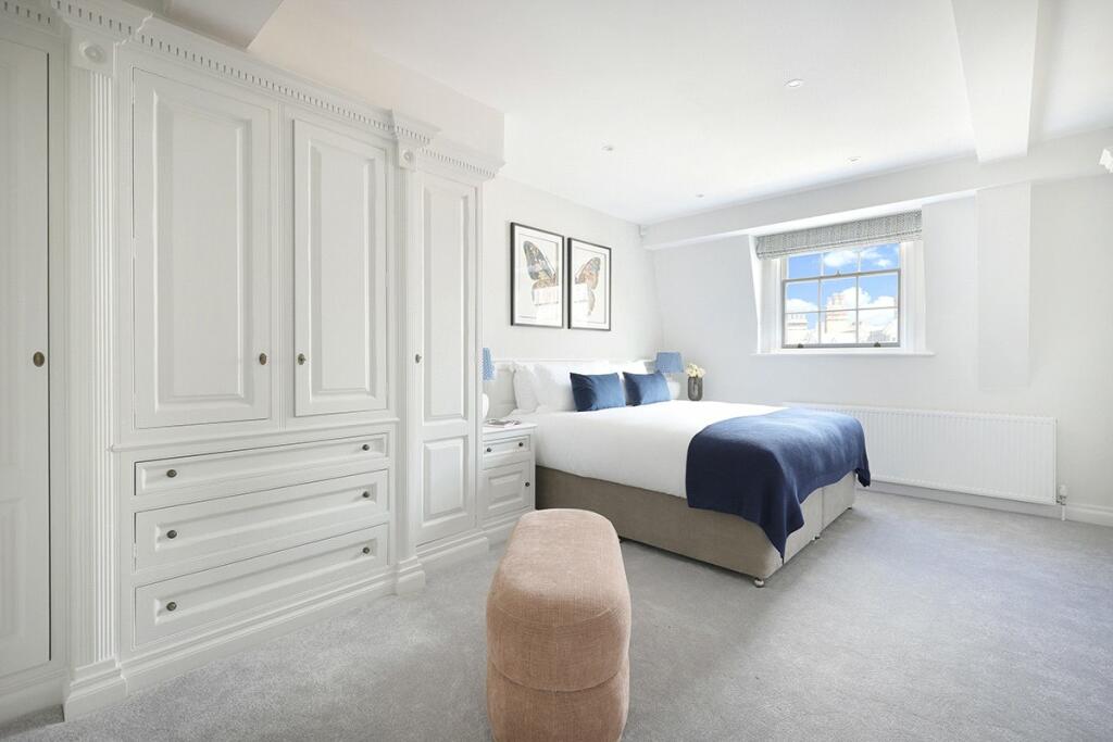 48618_KNI240063_L_IMG_21_0000