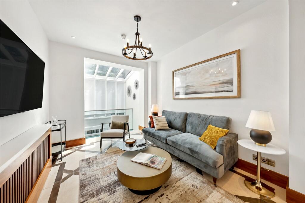 25608_KNL120128_L_IMG_04_0000