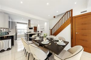 25608_KNL120128_L_IMG_07_0000