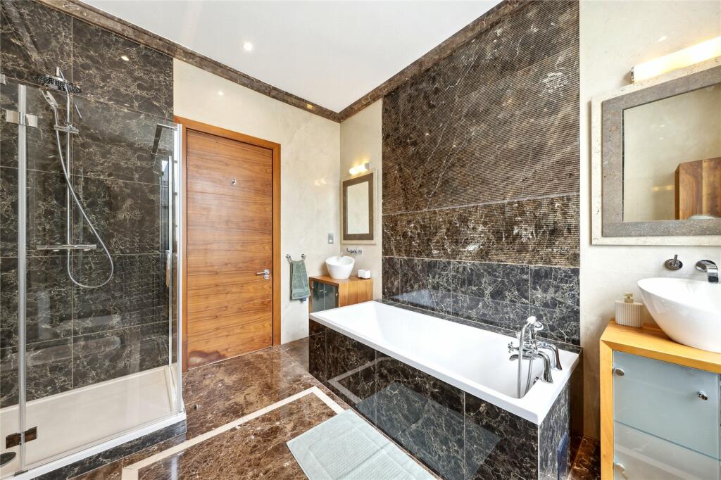 25608_KNL120128_L_IMG_12_0000