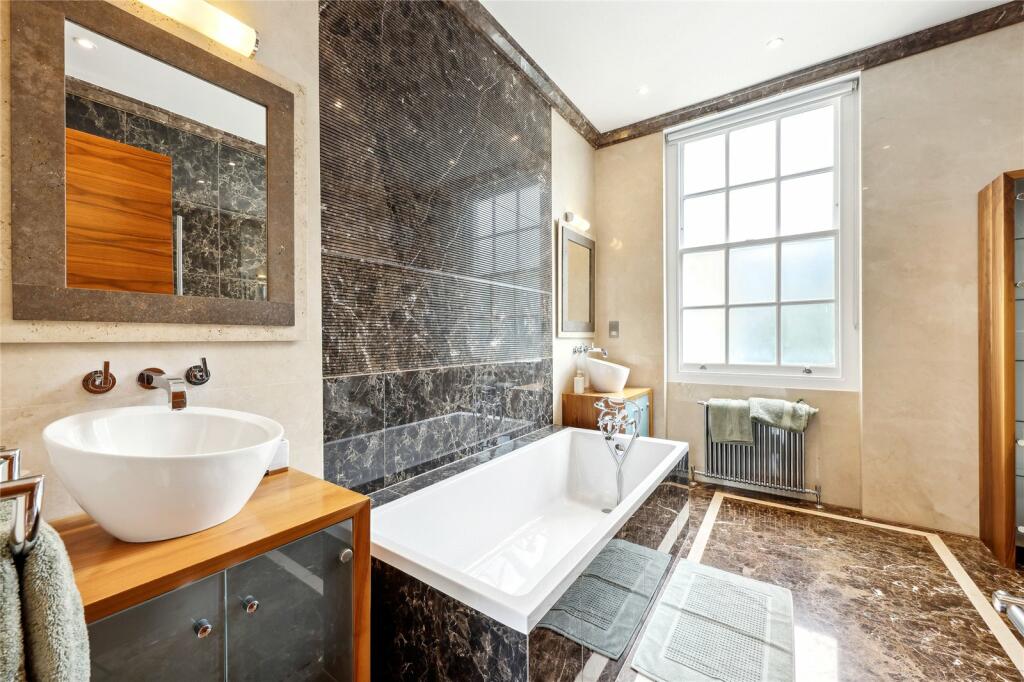 25608_KNL120128_L_IMG_13_0000