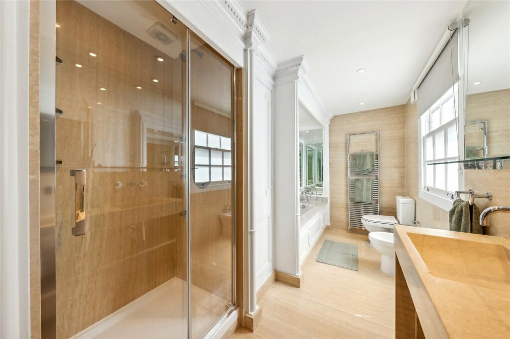 25608_KNL120128_L_IMG_15_0000