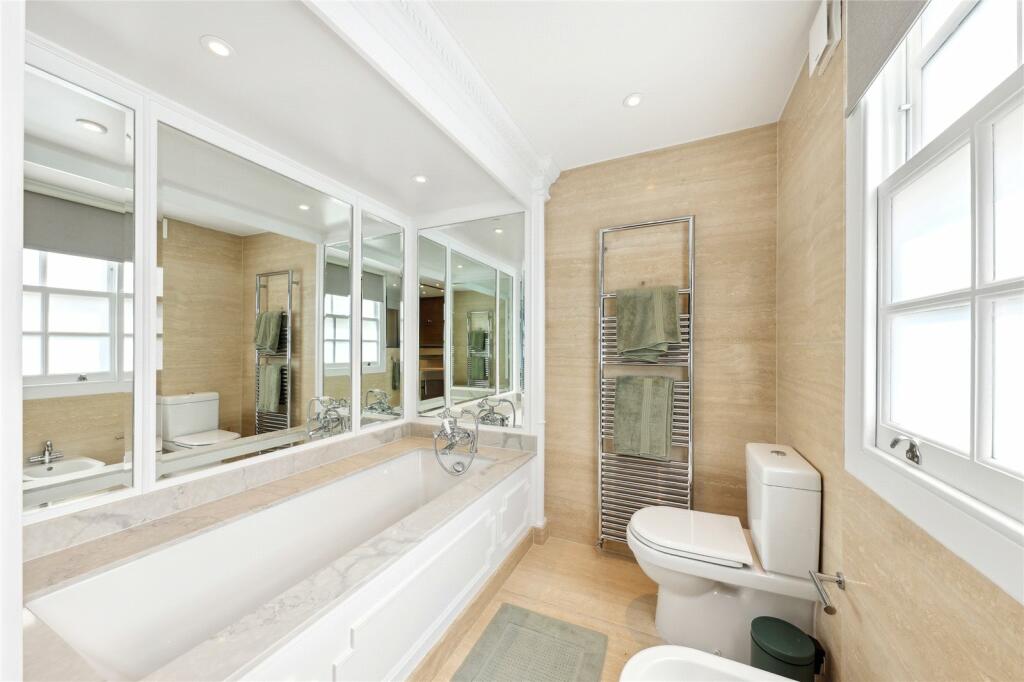 25608_KNL120128_L_IMG_16_0000