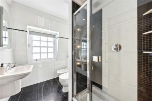 25608_KNL120128_L_IMG_22_0000