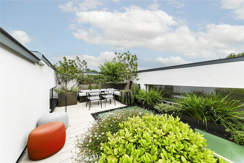 49015_KEL240069_L_IMG_03_0000