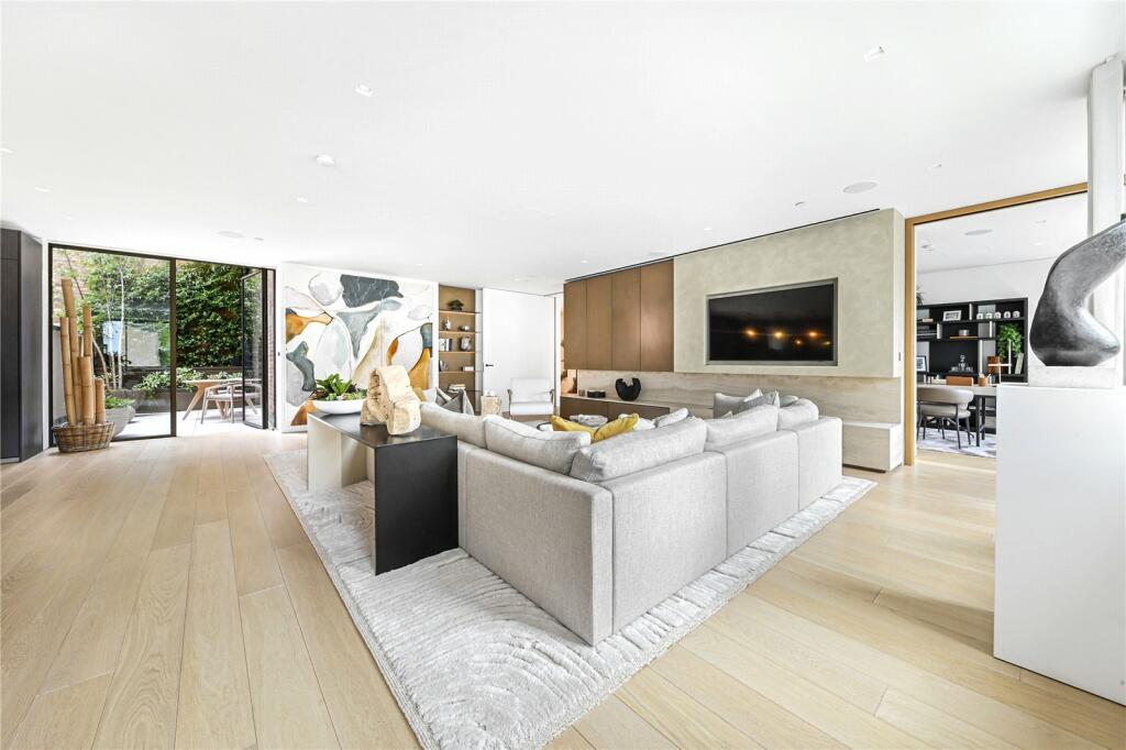 49015_KEL240070_L_IMG_20_0000