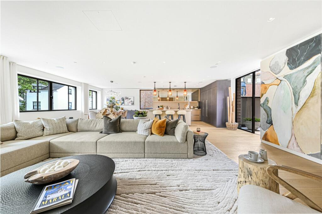 49015_KEL240070_L_IMG_23_0000