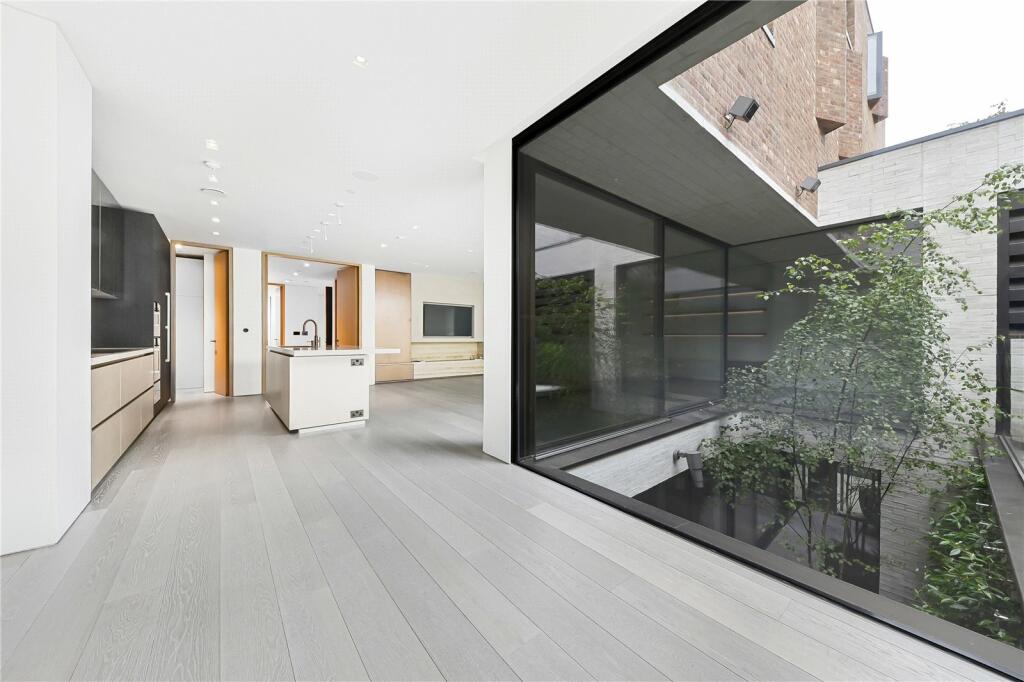 49015_KEL240071_L_IMG_14_0000