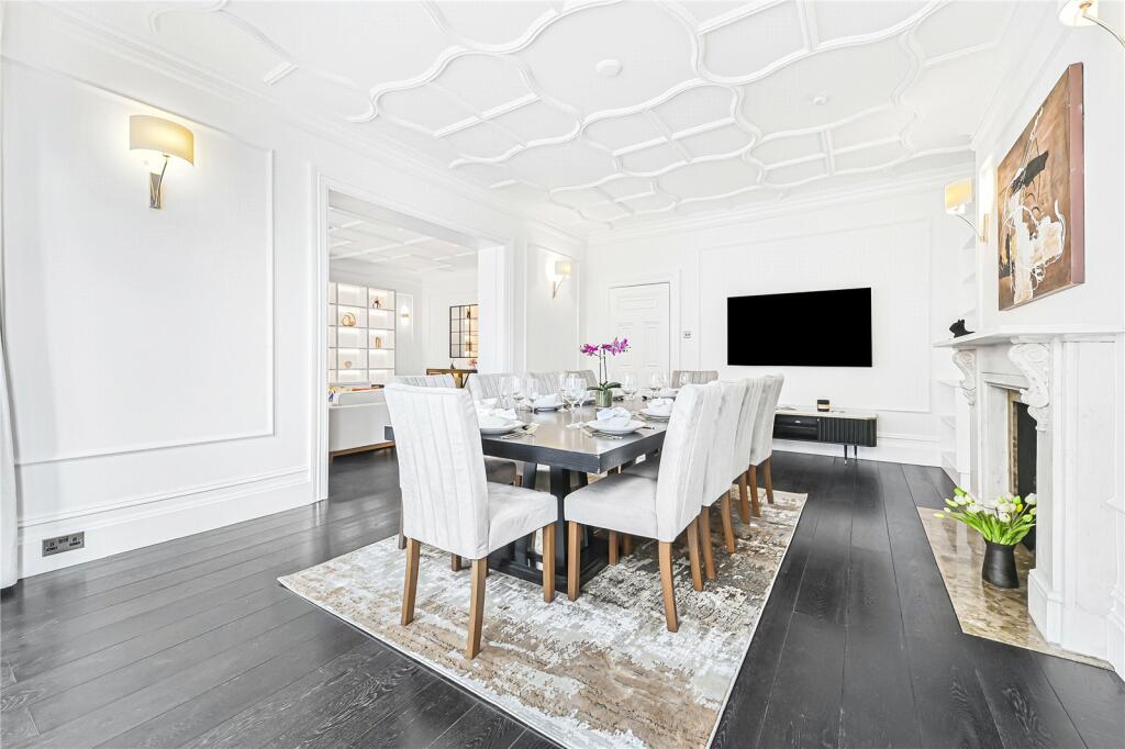 49015_KEL240074_L_IMG_02_0000