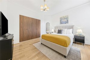 49015_KEL240074_L_IMG_03_0000