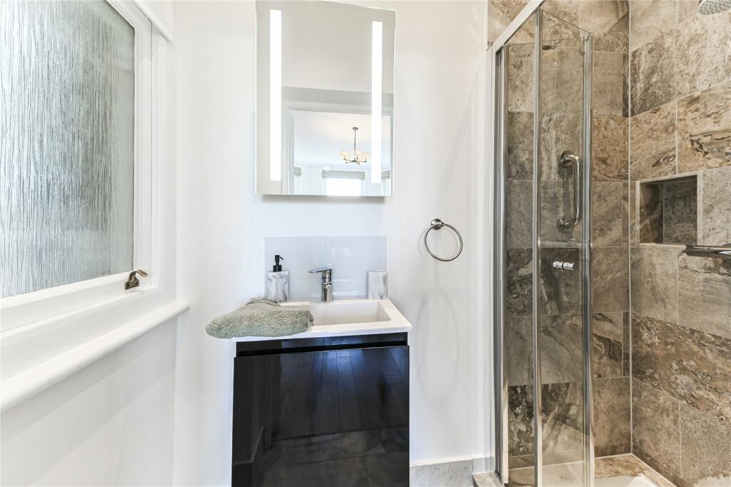 49015_KEL240074_L_IMG_10_0000