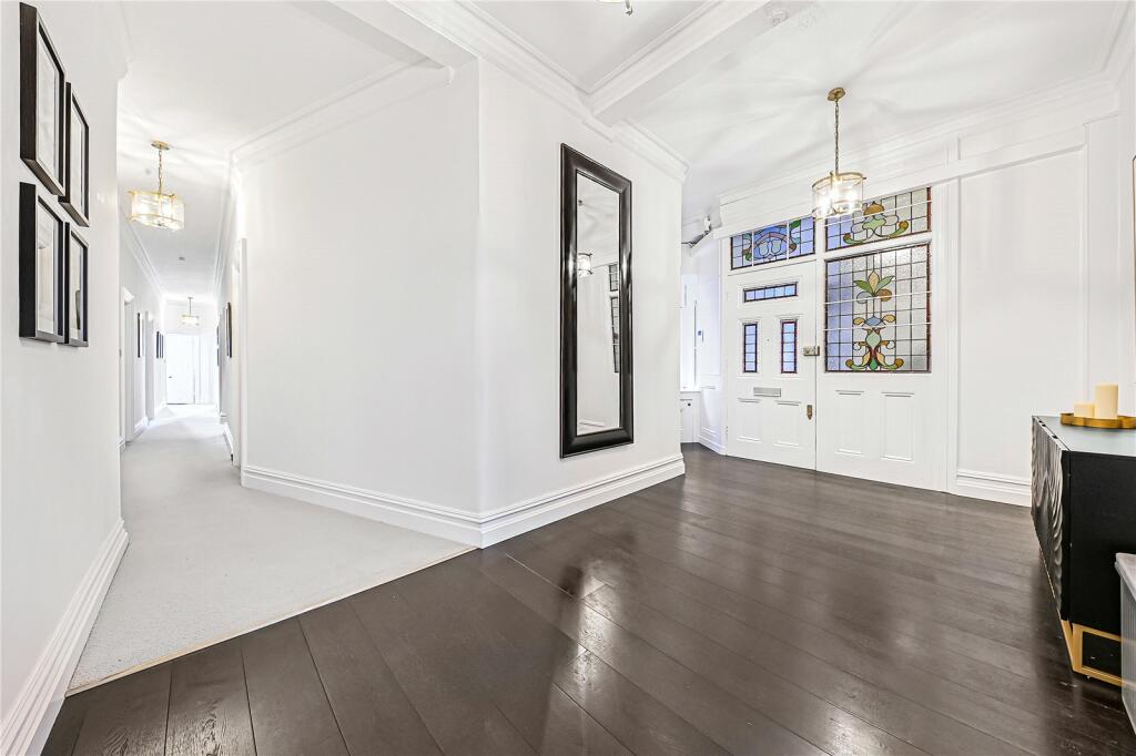 49015_KEL240074_L_IMG_21_0000