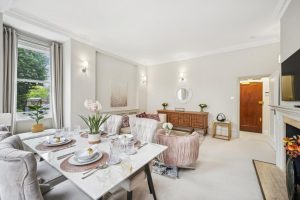 51283_KYC240215_L_IMG_01_0000