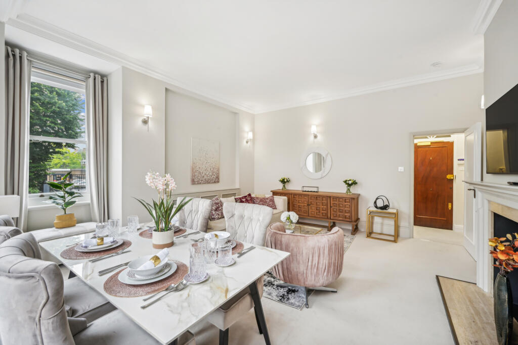 51283_KYC240215_L_IMG_01_0000